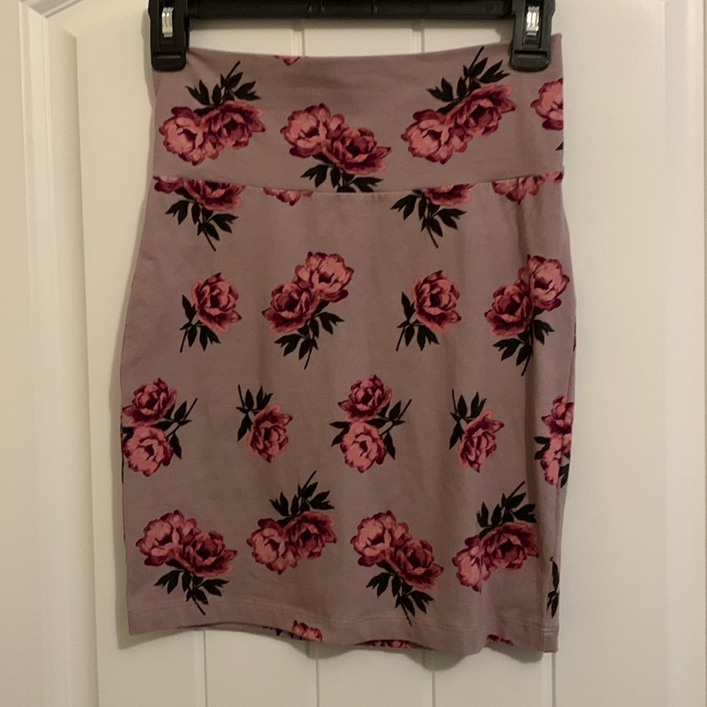 Charlotte Russe, mini skirt, size S